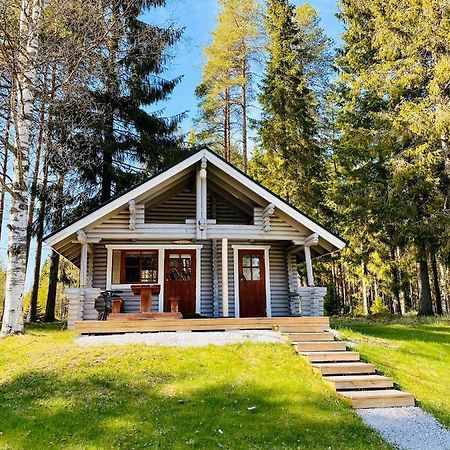Hotel Huhtaniemen Moekkikylae Veteli Exterior foto