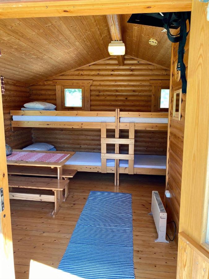 Hotel Huhtaniemen Moekkikylae Veteli Exterior foto