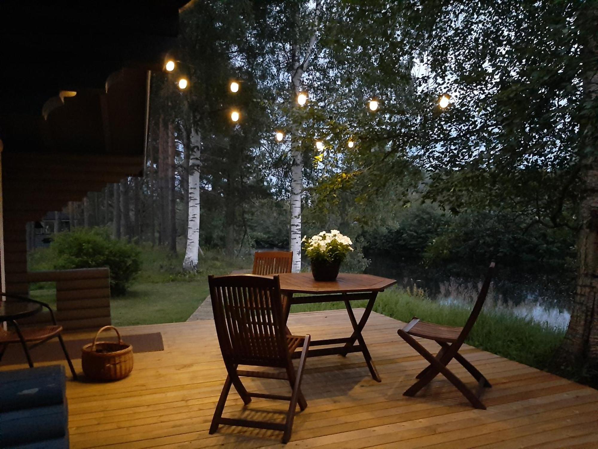 Hotel Huhtaniemen Moekkikylae Veteli Exterior foto