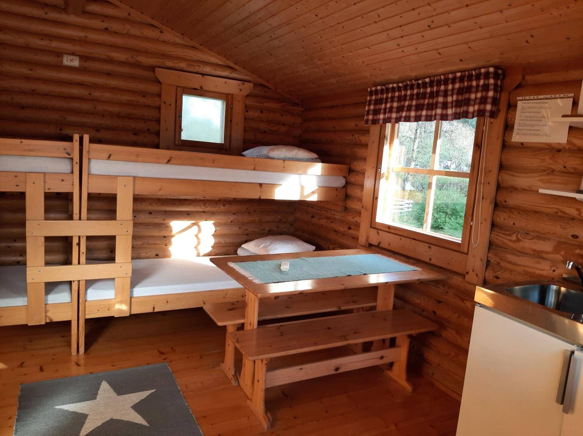 Hotel Huhtaniemen Moekkikylae Veteli Exterior foto