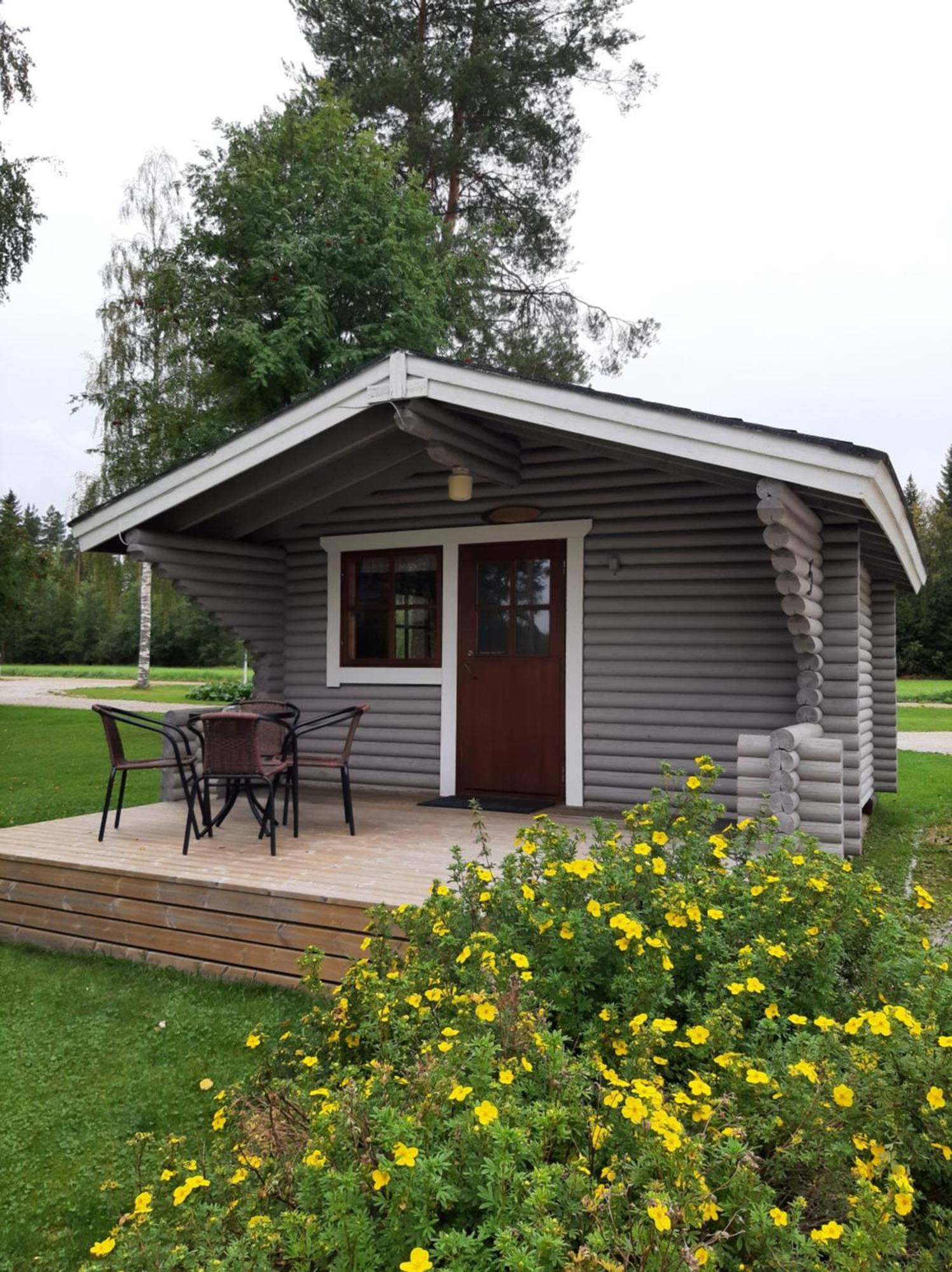 Hotel Huhtaniemen Moekkikylae Veteli Exterior foto