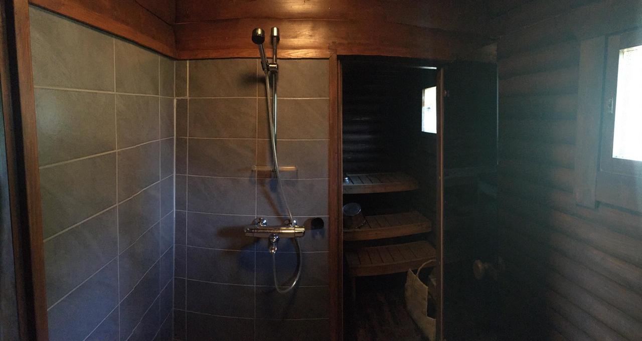 Hotel Huhtaniemen Moekkikylae Veteli Exterior foto
