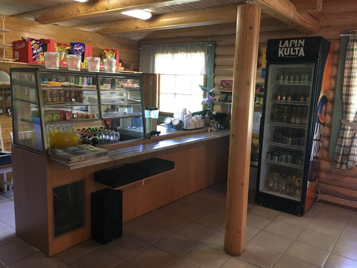 Hotel Huhtaniemen Moekkikylae Veteli Exterior foto